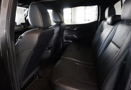 2020 Toyota Tacoma - Image 29