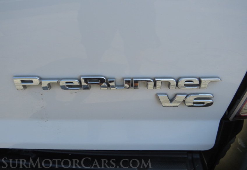 2015 Toyota Tacoma - Image 20