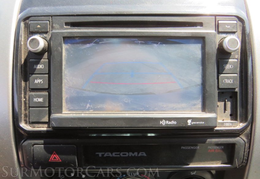 2015 Toyota Tacoma - Image 37