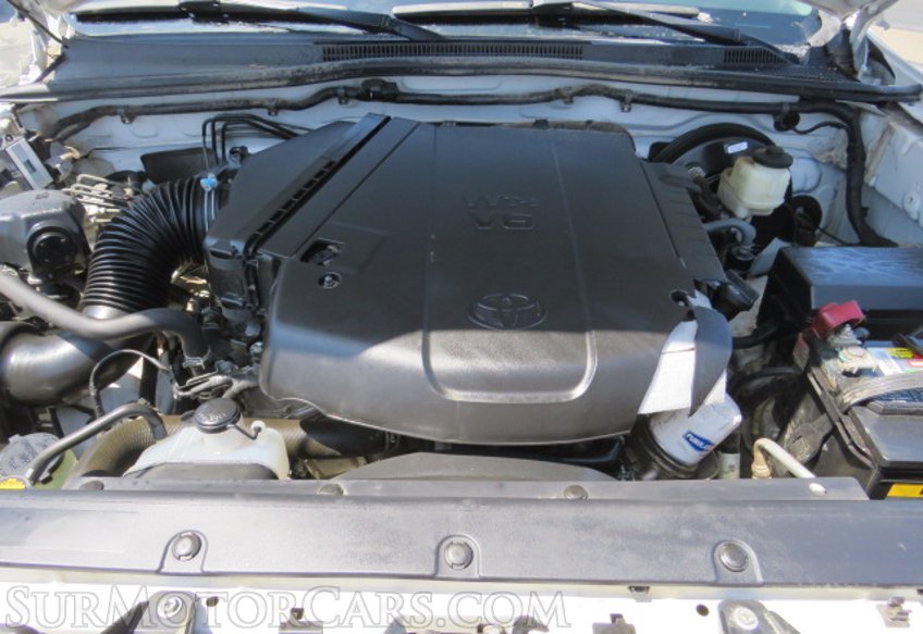 2015 Toyota Tacoma - Image 48