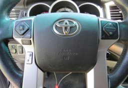 2015 Toyota Tacoma - Image 35