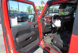 2021 Jeep Wrangler - Image 23