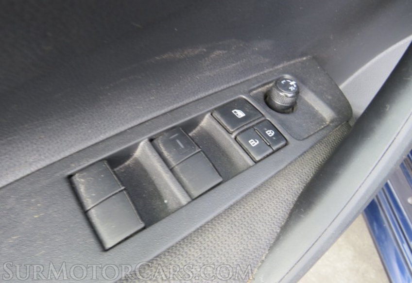 2020 Toyota Corolla - Image 40