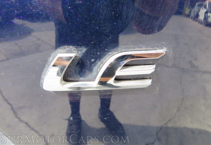 2020 Toyota Corolla - Image 18