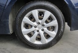 2020 Toyota Corolla - Image 19