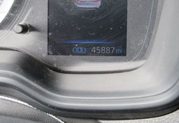 2020 Toyota Corolla - Image 32