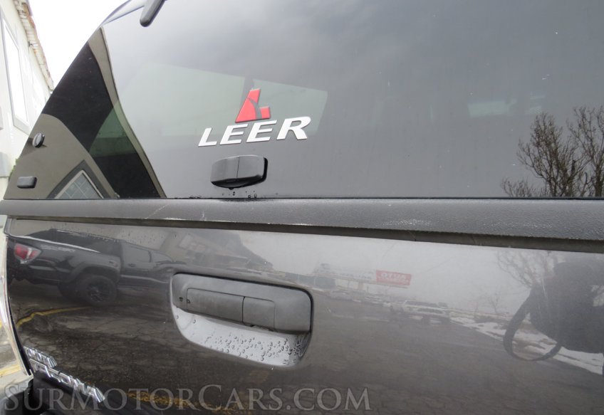 2015 Toyota Tacoma - Image 27