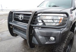 2015 Toyota Tacoma - Image 12