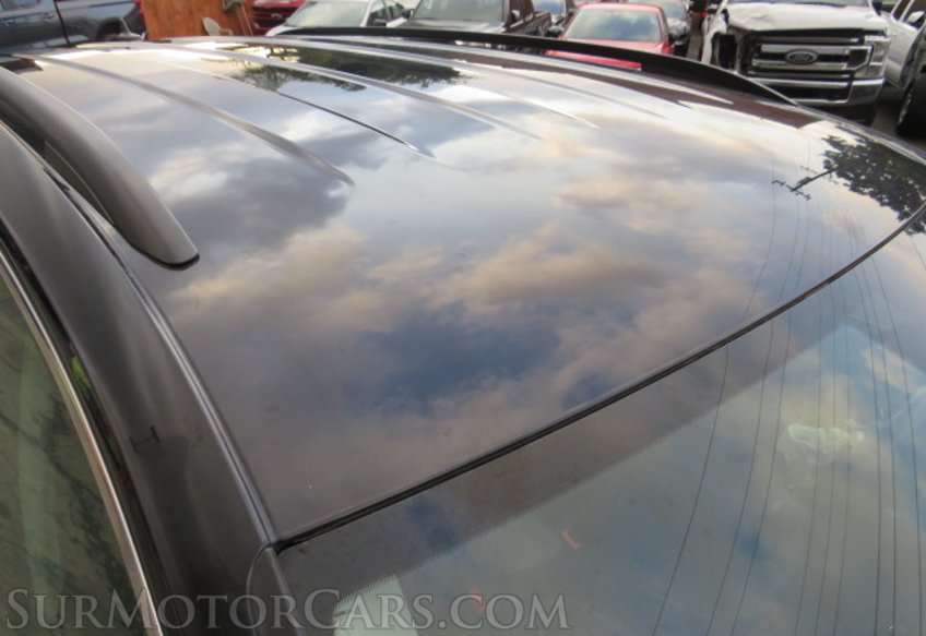 2020 Volkswagen Tiguan - Image 13