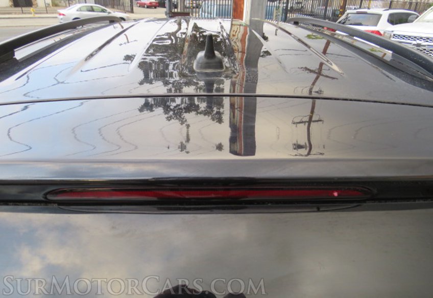 2020 Volkswagen Tiguan - Image 14