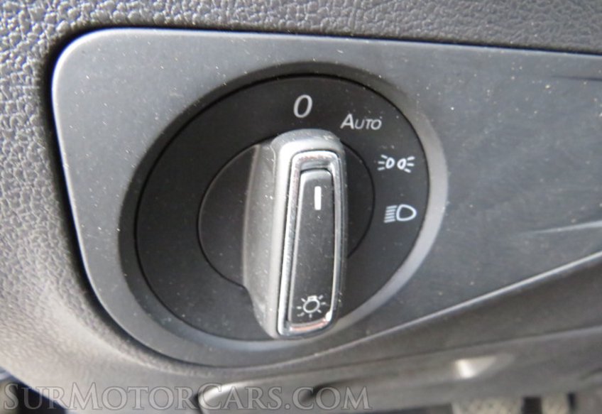 2020 Volkswagen Tiguan - Image 37