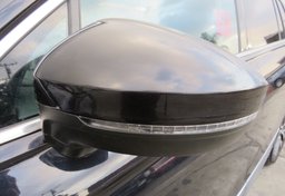 2020 Volkswagen Tiguan - Image 16