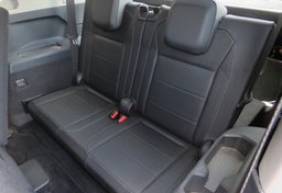 2020 Volkswagen Tiguan - Image 29