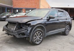 2020 Volkswagen Tiguan - Image 2