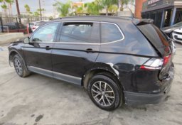 2020 Volkswagen Tiguan - Image 8