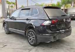 2020 Volkswagen Tiguan - Image 10