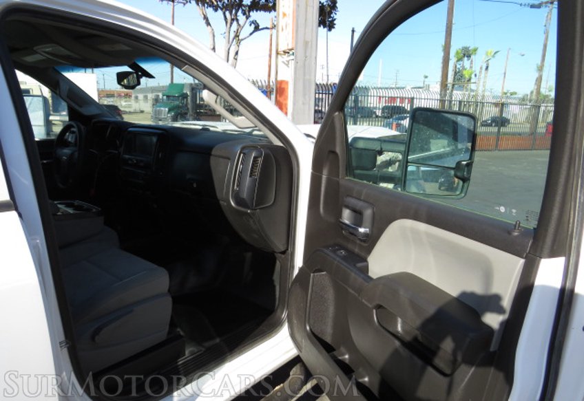 2017 Chevrolet Silverado 2500HD - Image 21