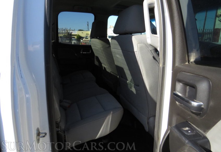 2017 Chevrolet Silverado 2500HD - Image 29