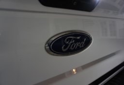 2017 Ford F-150 - Image 28