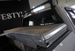 2017 Ford F-150 - Image 15