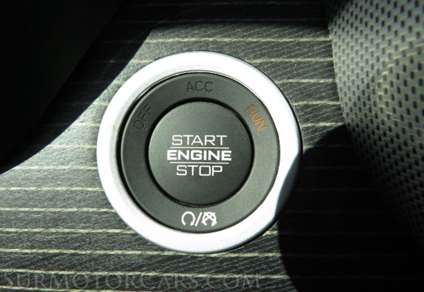 2021 Ram 1500 - Image 40