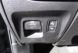 2021 Ram 1500 - Image 43