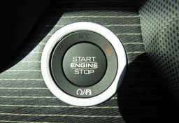 2021 Ram 1500 - Image 40