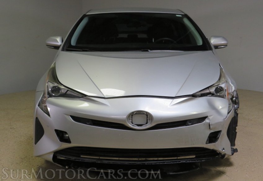 2018 Toyota Prius - Image 12