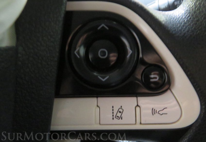 2018 Toyota Prius - Image 33