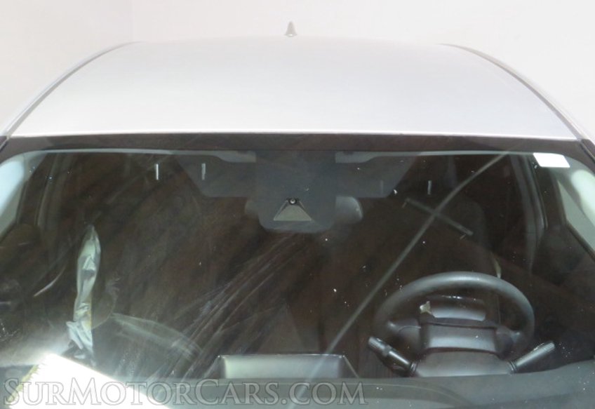 2018 Toyota Prius - Image 13