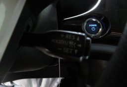 2018 Toyota Prius - Image 37