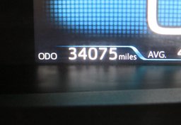 2018 Toyota Prius - Image 38