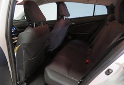 2018 Toyota Prius - Image 27