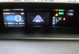 2018 Toyota Prius - Image 40