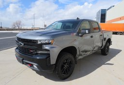 2019 Chevrolet Silverado 1500 - Image 2
