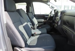 2019 Chevrolet Silverado 1500 - Image 35