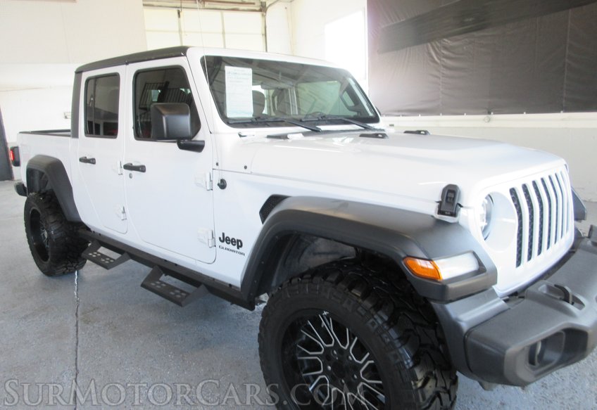 2020 Jeep Gladiator - Image 14