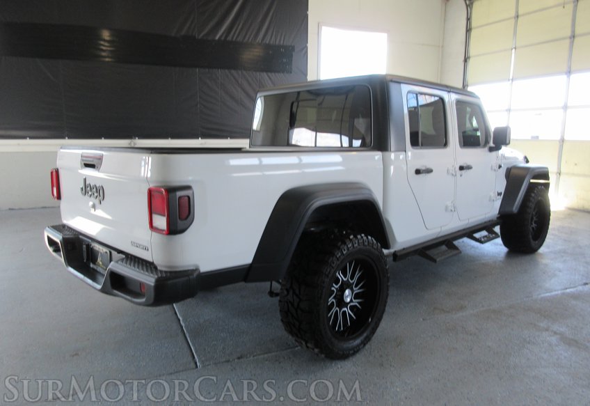 2020 Jeep Gladiator - Image 5