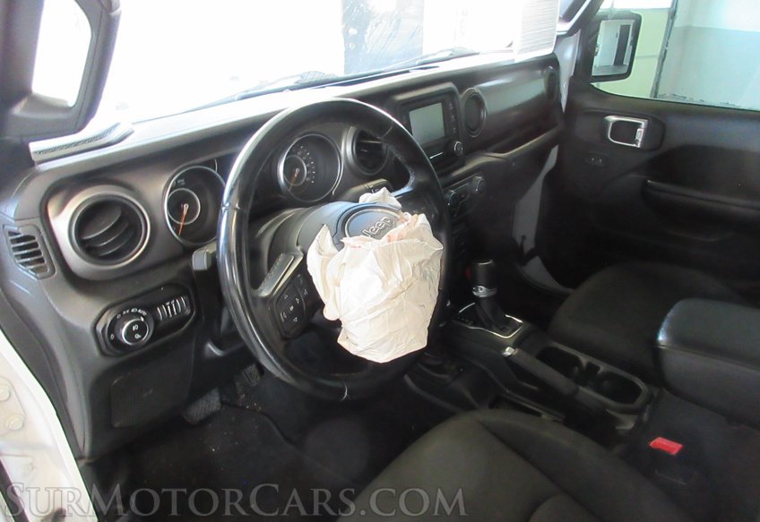 2020 Jeep Gladiator - Image 33