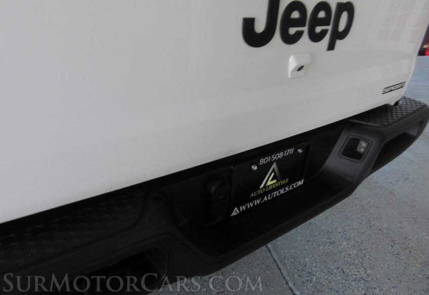 2020 Jeep Gladiator - Image 25