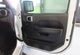 2020 Jeep Gladiator - Image 53