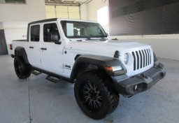 2020 Jeep Gladiator - Image 3