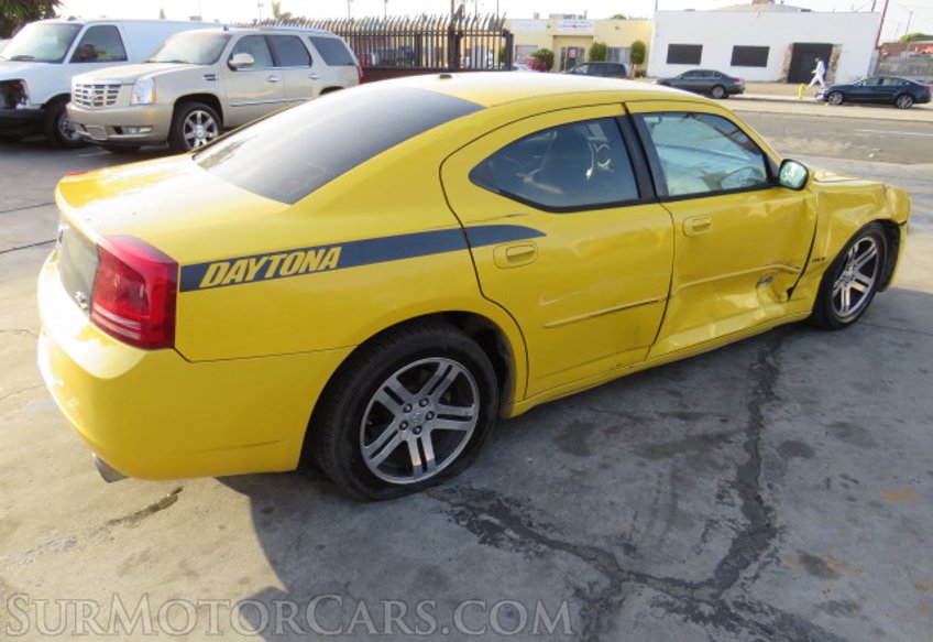 2006 Dodge Charger - Image 10