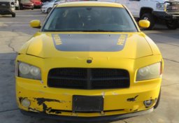 2006 Dodge Charger - Image 13