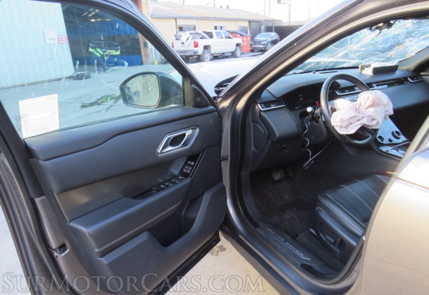 2018 Land Rover Range Rover Velar - Image 20