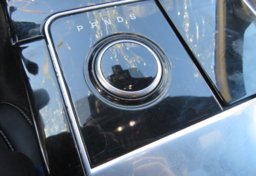 2018 Land Rover Range Rover Velar - Image 37