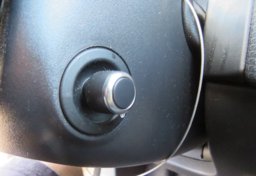 2018 Land Rover Range Rover Velar - Image 43