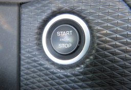 2018 Land Rover Range Rover Velar - Image 38