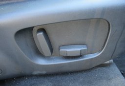 2018 Land Rover Range Rover Velar - Image 40