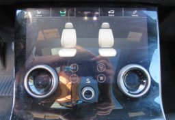 2018 Land Rover Range Rover Velar - Image 35